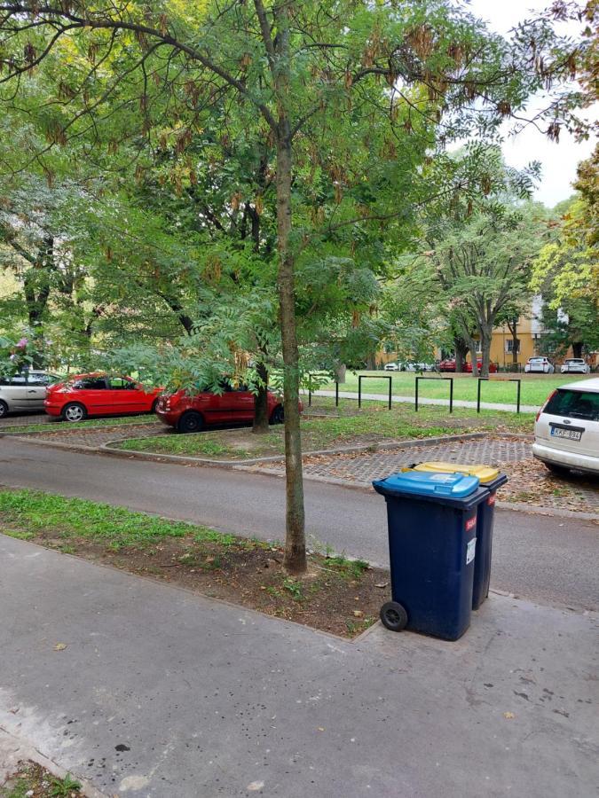 Family Friendly Apartman Boedapest Buitenkant foto