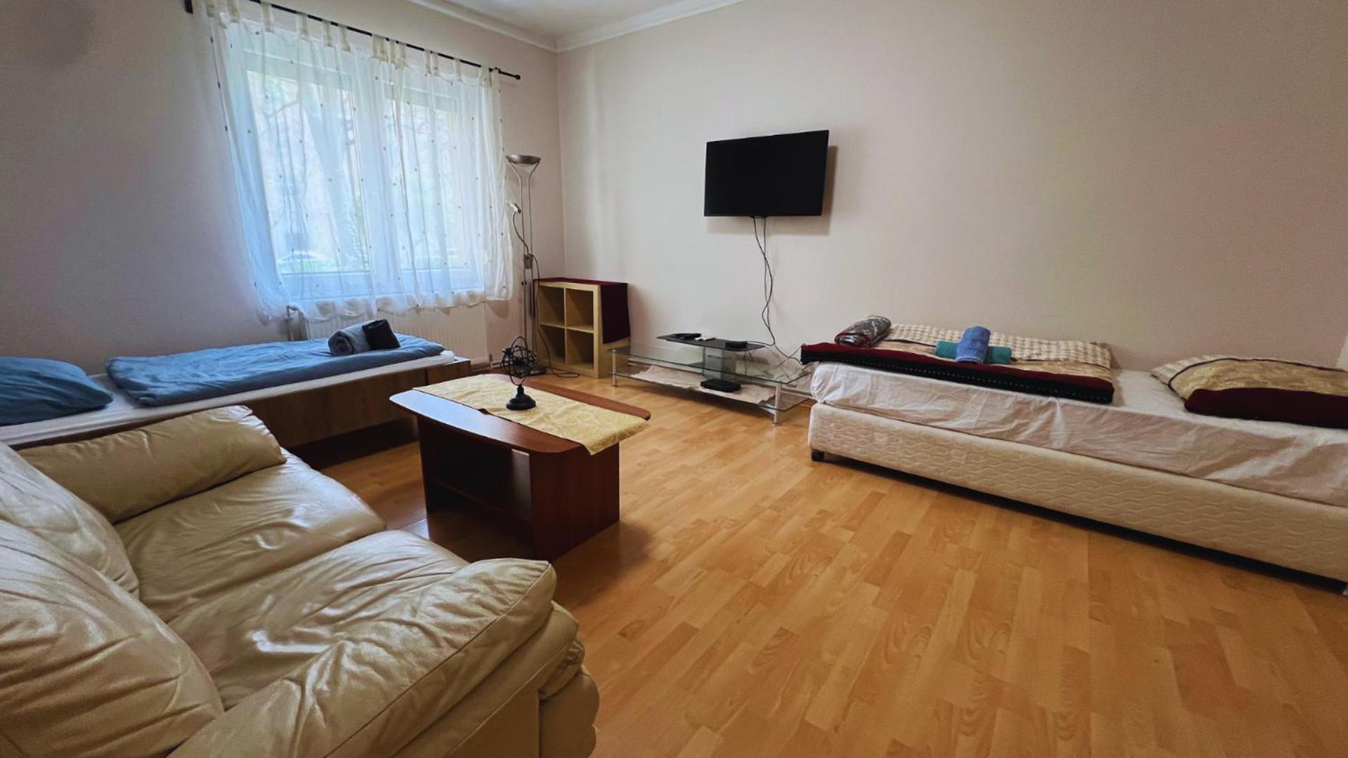 Family Friendly Apartman Boedapest Buitenkant foto